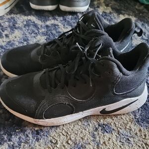 Mens NIKE Fly.By Mid 2 Basketball Shoes